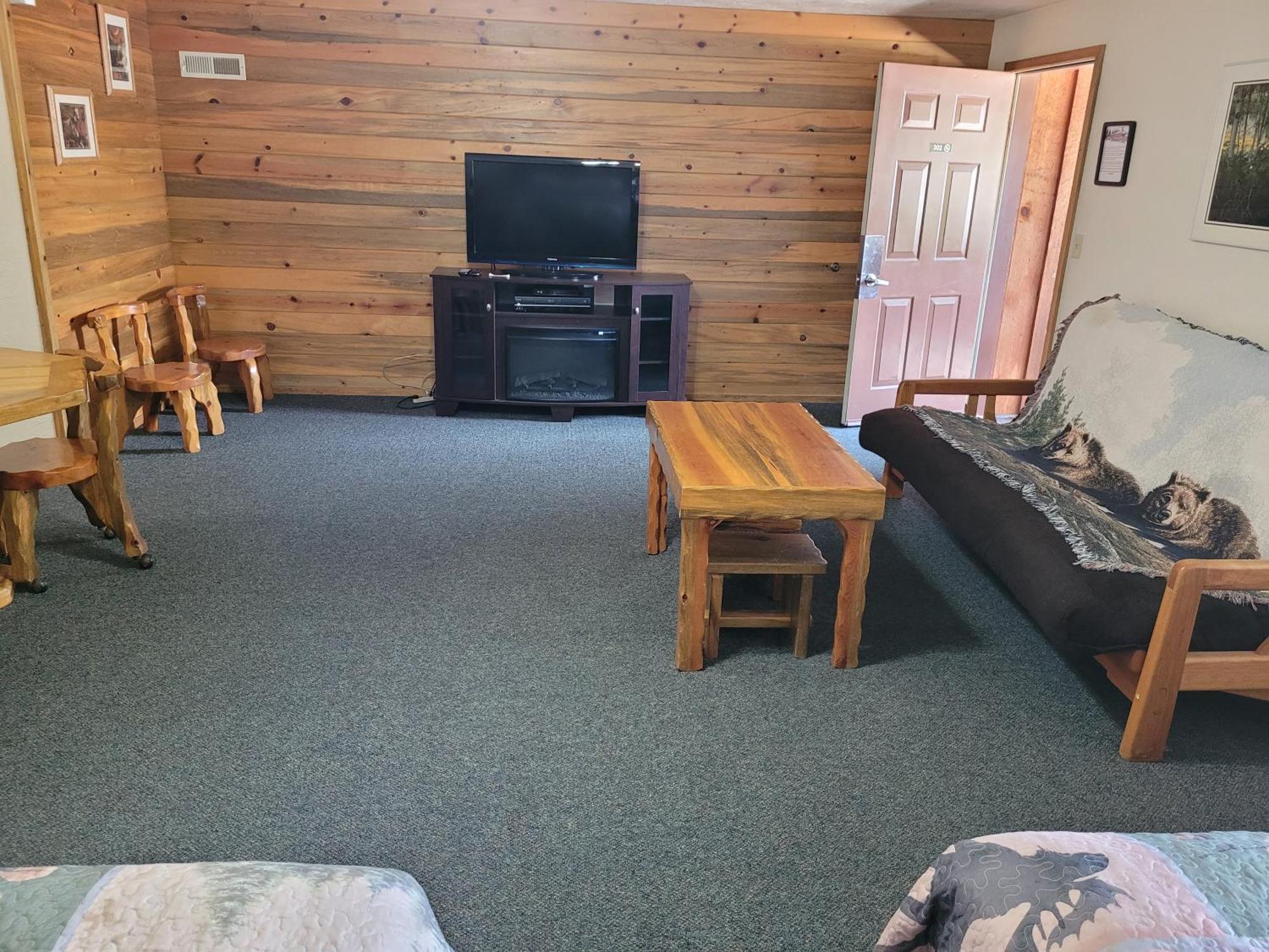 Odell Lake Willamette Pass Inn & Chalets מראה חיצוני תמונה