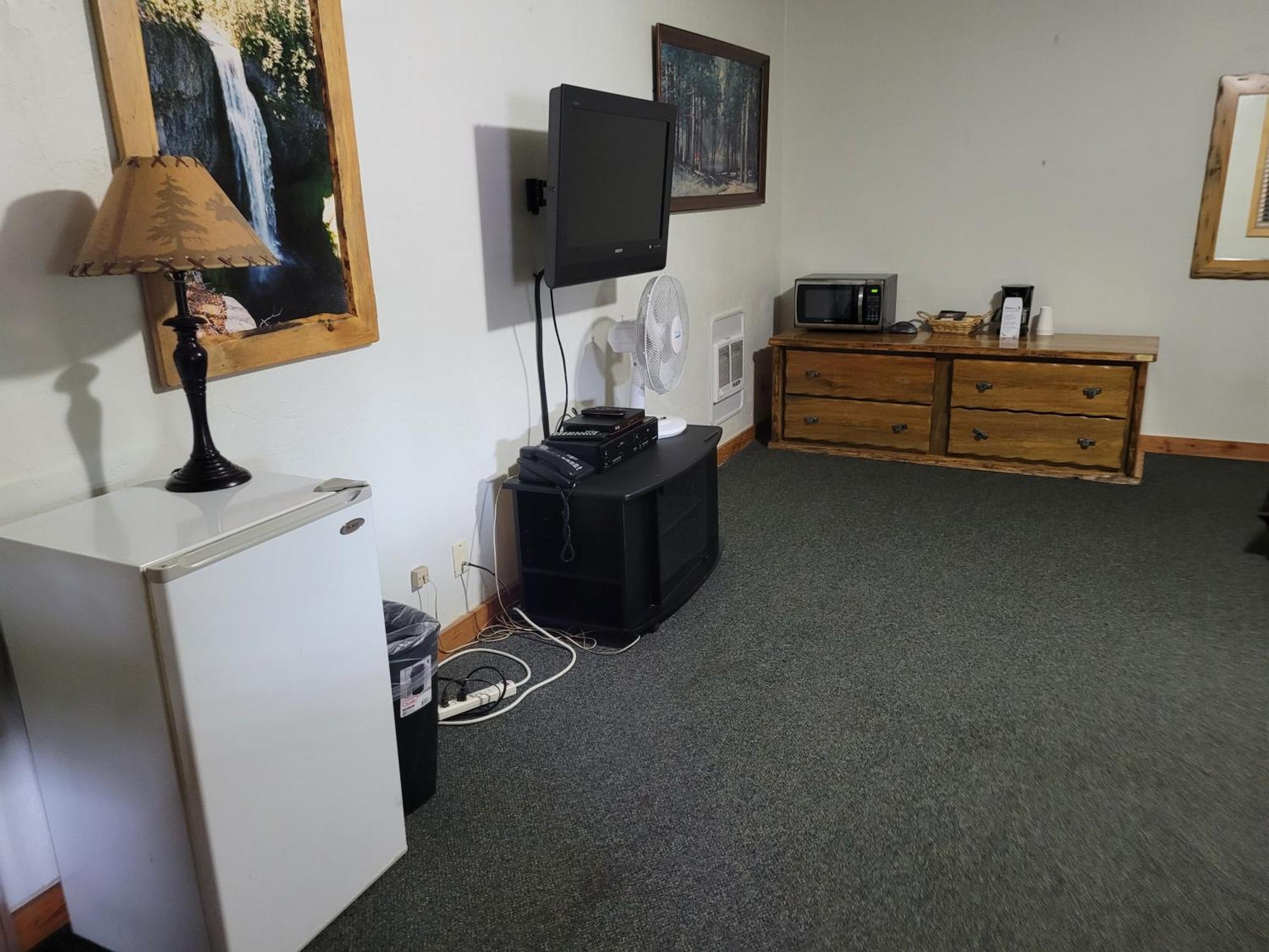 Odell Lake Willamette Pass Inn & Chalets מראה חיצוני תמונה
